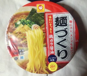 麺づくり(マルちゃん)味わいすっきり鶏ガラ醤油のパッケージ写真