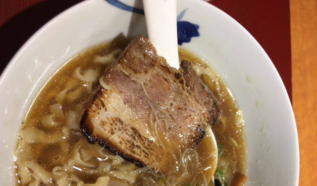 麺 みつヰ　醤油(ラーメン)豚肉の具