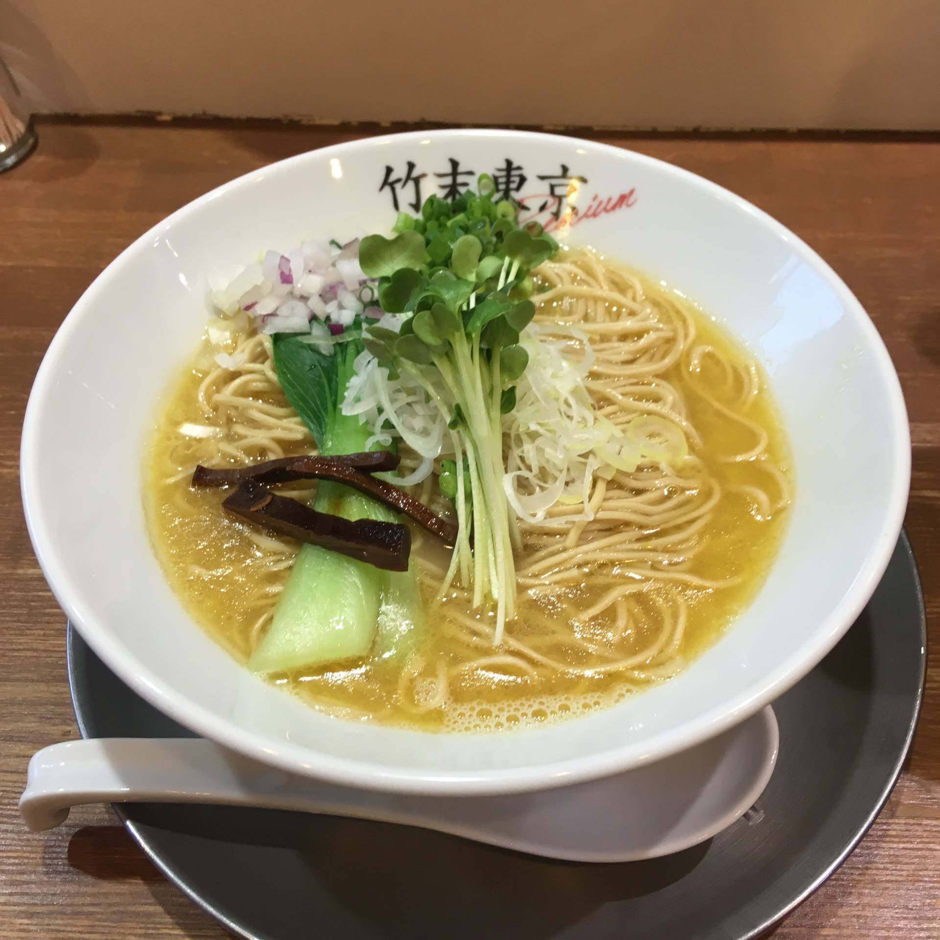 雉白湯のラーメン 竹末東京プレミアム4周年記念の限定麺
