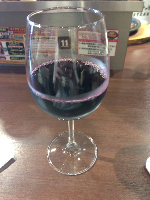 グラス赤ワイン