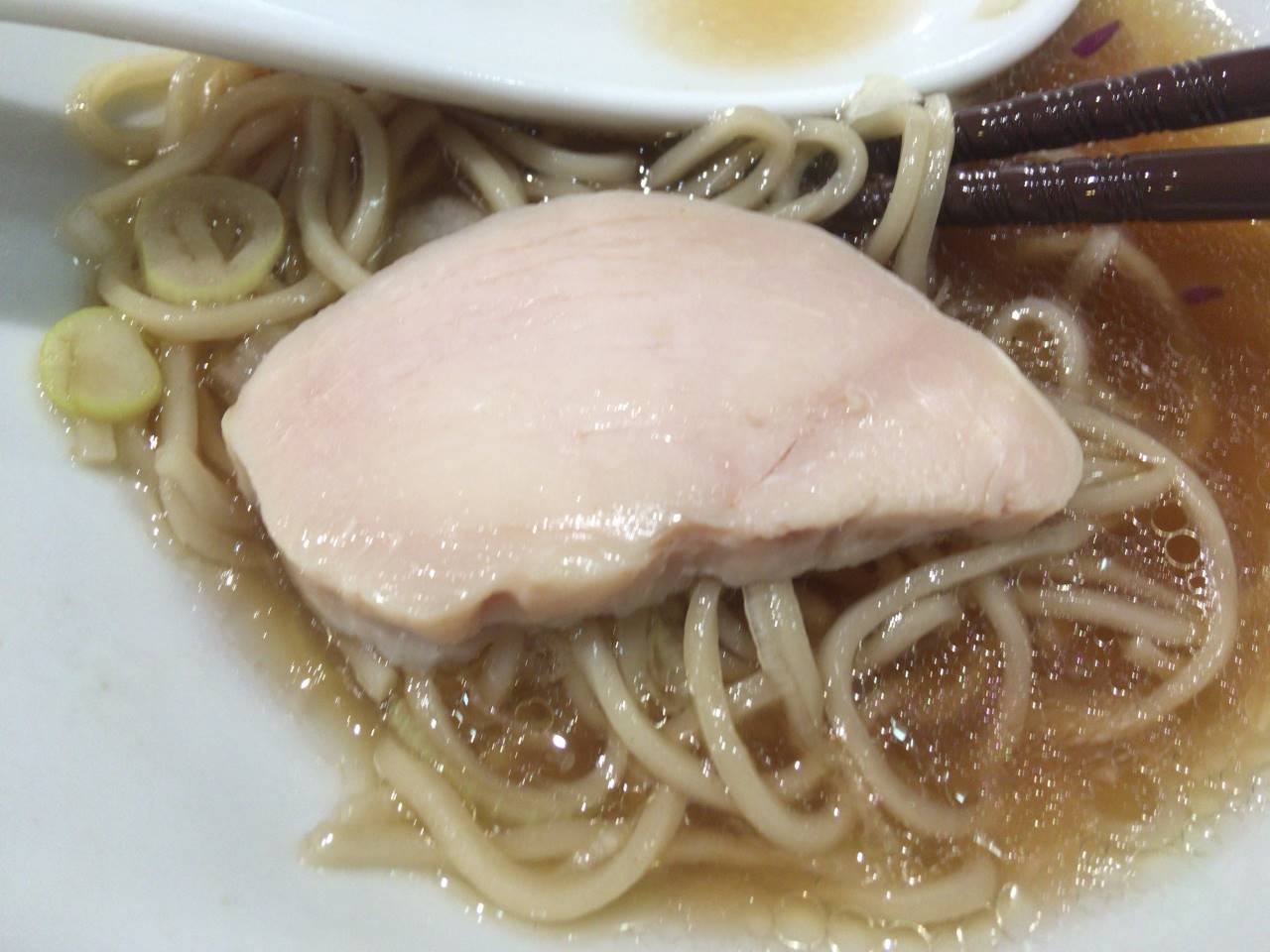 鶏肉:竹末東京Premium醤油そば